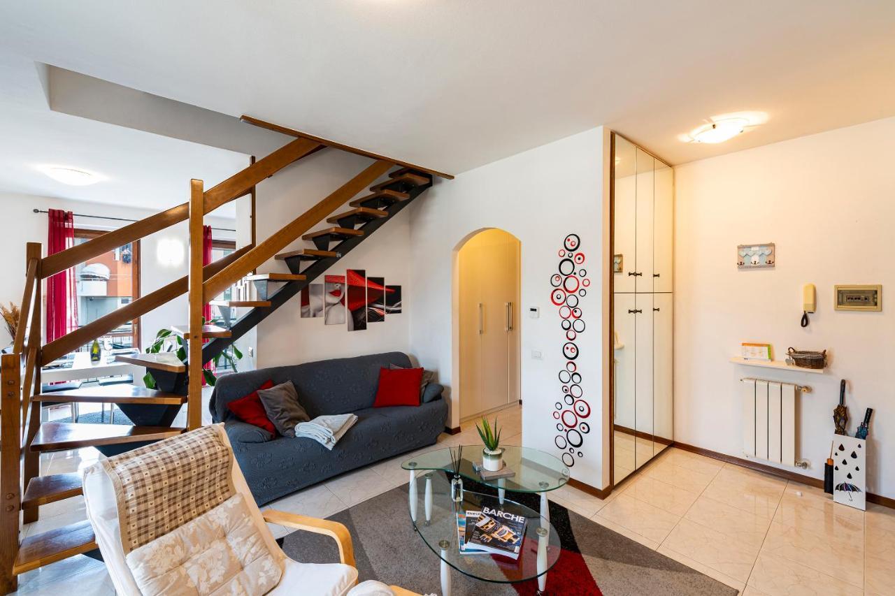 Tresa Bay House - Lugano Lake Lavena Ponte Tresa Eksteriør billede